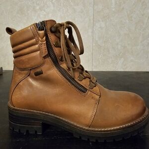 SoftWalk Womens Tan Leather Boots